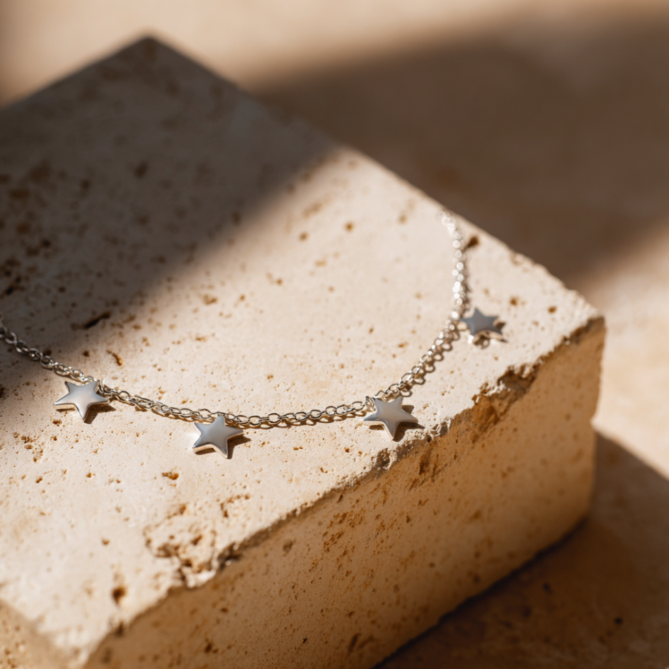 How to Choose the Perfect Silver Bracelet for Women