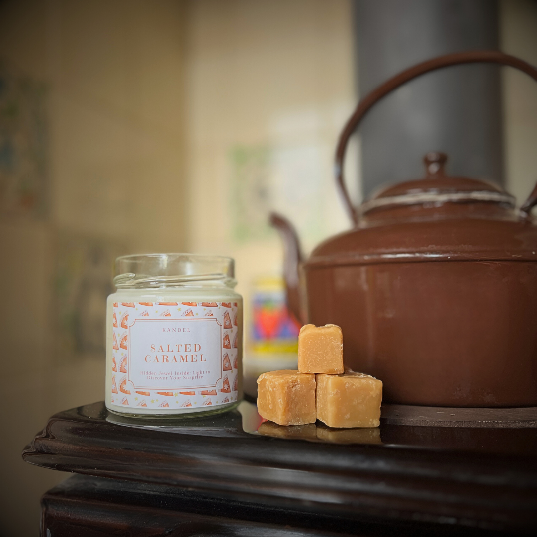 Autumn Limited Edition - Jewellery in a Candle Salted Caramel