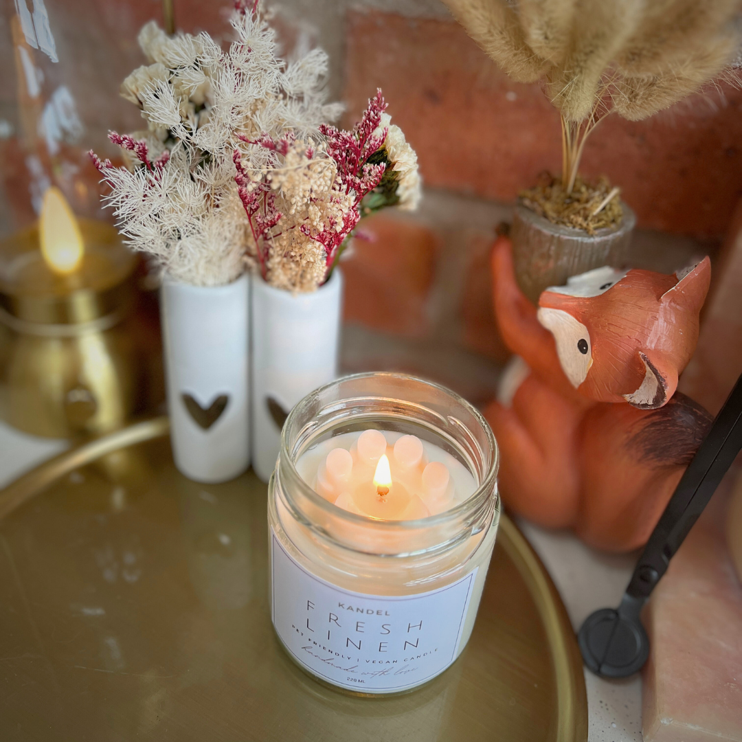 Pet Friendly Vegan Candle | Dog Friendly & Cat Friendly | Fresh Linen Candle