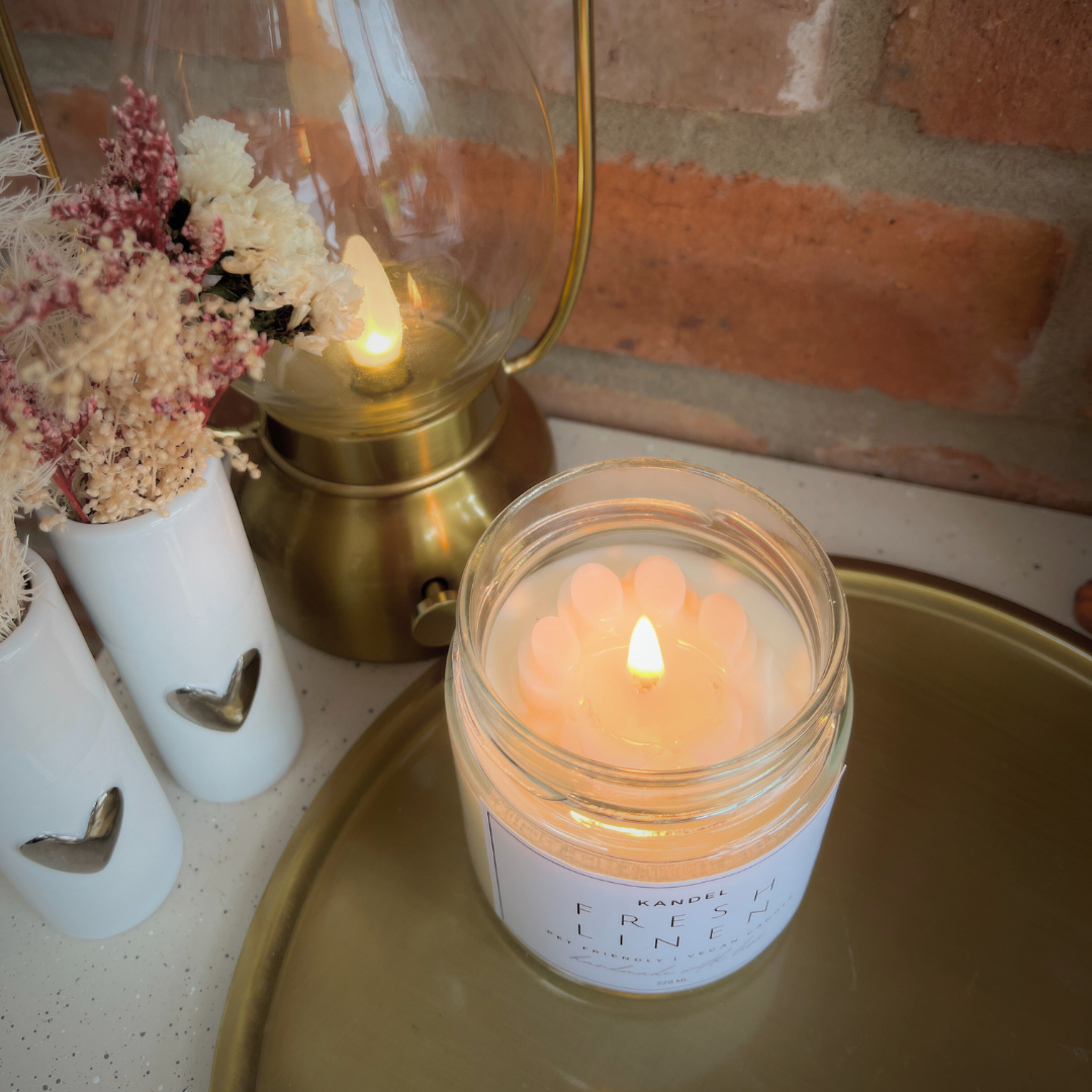 Pet Friendly Vegan Candle | Dog Friendly & Cat Friendly | Fresh Linen Candle